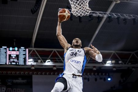 Ο Γιάννης Αντετοκούνμπο στην κορυφαία πεντάδα του Eurobasket