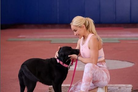 Οδηγός ταξί αρνήθηκε να μεταφέρει τυφλή Ολυμπιονίκη με τον σκύλο της