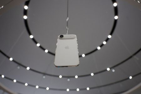 iPhone 17: Πόσο θα κοστίζει, πότε θα κυκλοφορήσει και τα χαρακτηριστικά του