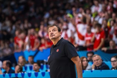 Αταμάν για Αντετοκούνμπο: «Ο Σπανούλης είπε για τις βολές, εγώ βλέπω επιθετικά φάουλ»