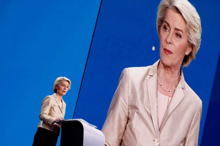 Φον ντερ Λάιεν: «Ο λιμός δεν μπορεί ποτέ να είναι όπλο πολέμου» – Τι είπε για Πολωνία