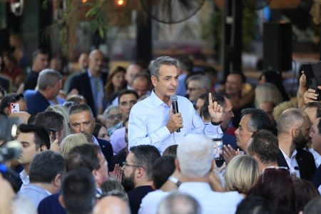 Τα κοστολογημένα βέλη του Κυριάκου Μητσοτάκη προς τον Αλέξη Τσίπρα από το Χαϊδάρι