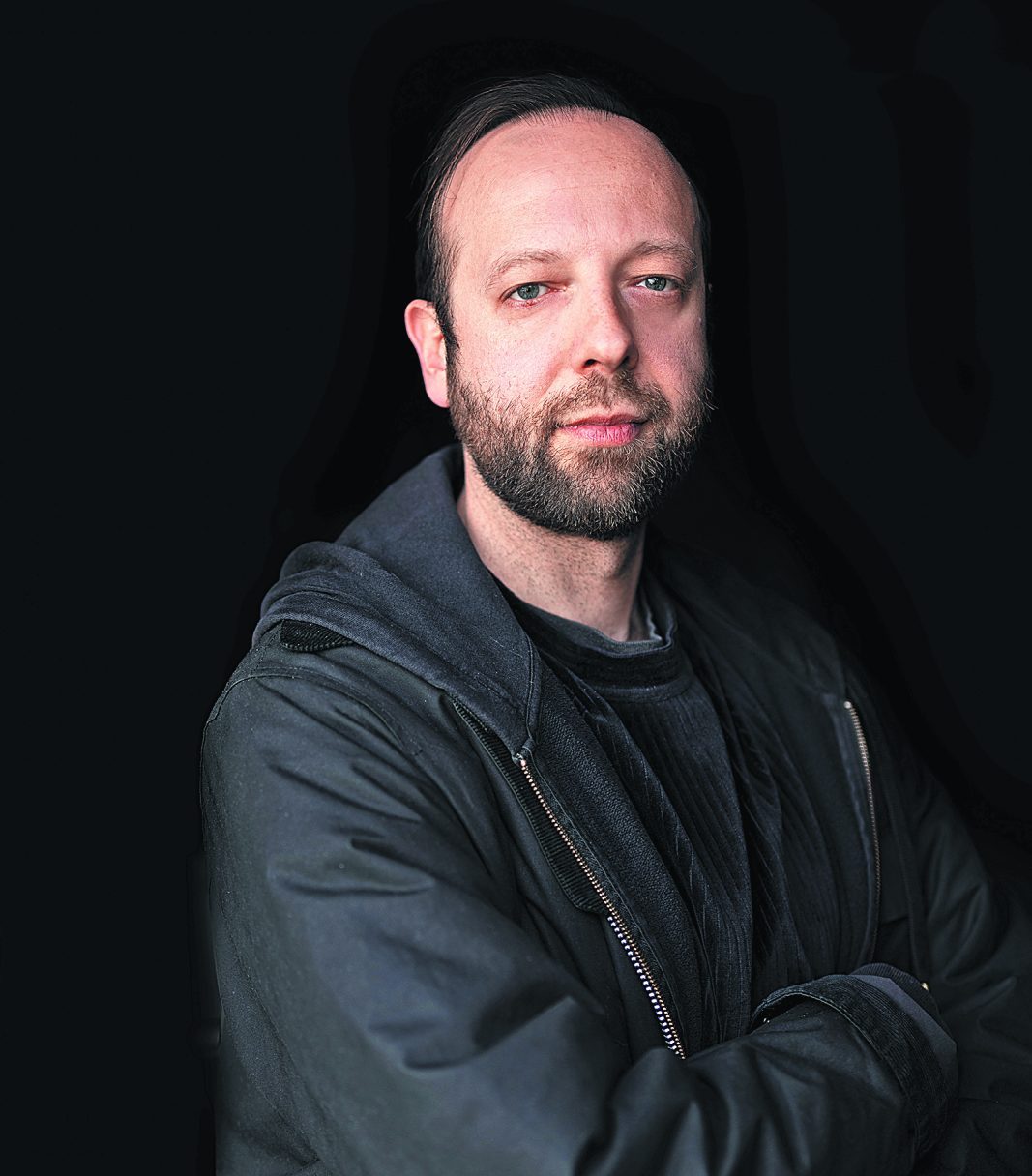 Ορφέας Περετζής: «Τα ίχνη της νέας γενιάς χάνονται στη μοναξιά»