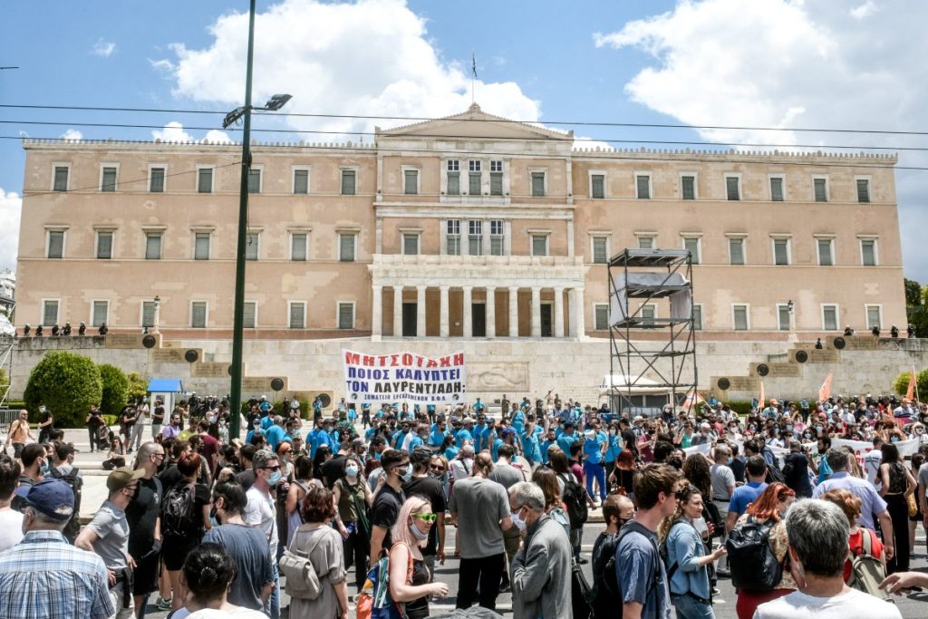 ΑΔΕΔΥ: 24ωρη πανελλαδική απεργία την 1η Οκτωβρίου