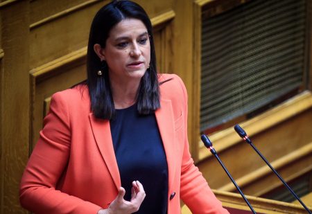 Ο ΣΥΡΙΖΑ αρνείται τον διάλογο με την Κεραμέως για το νομοσχέδιο του Υπ. Εργασίας