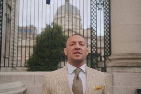 Κόνορ ΜακΓκρέγκορ: Γυρίζει την πλάτη στην πολιτική ο πρώην μαχητής του MMA