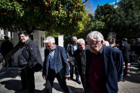 Συντάξεις: Μικρές αυξήσεις από το 2026 – Ποιους αφορά, τι ισχύει για το 2027