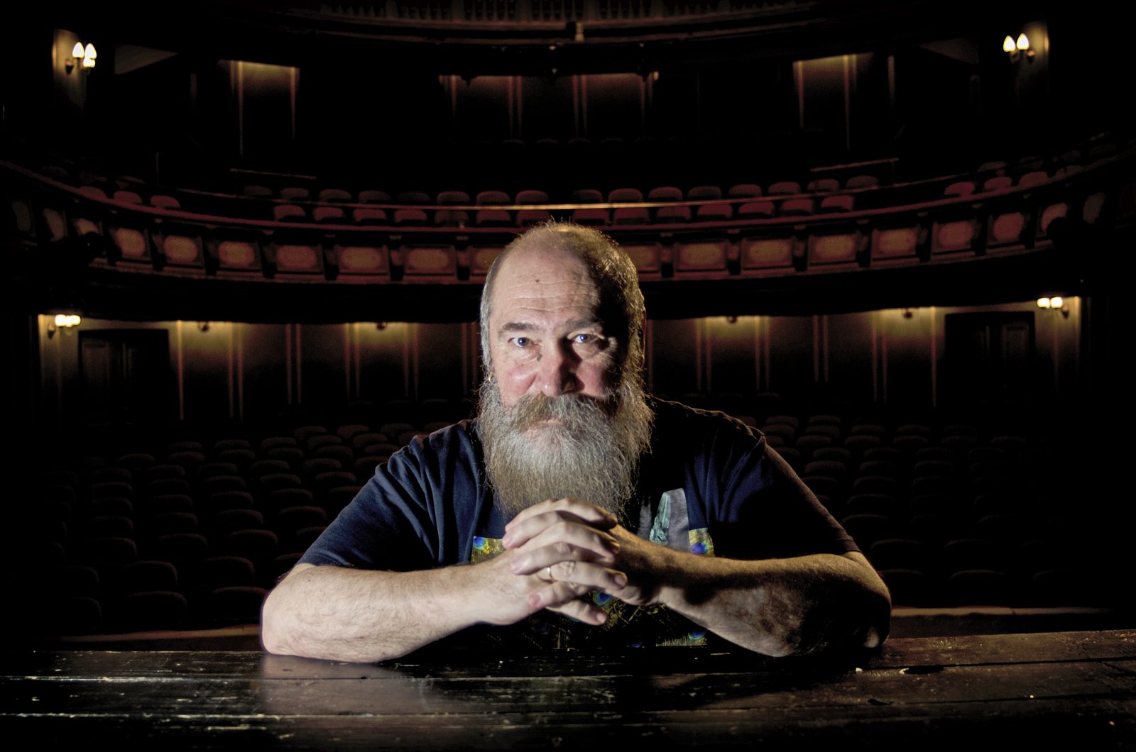 Από τη «βλάσφημη» παράσταση του Τσουβέλα μέχρι τον Παστίτσιο και τον Πανούση