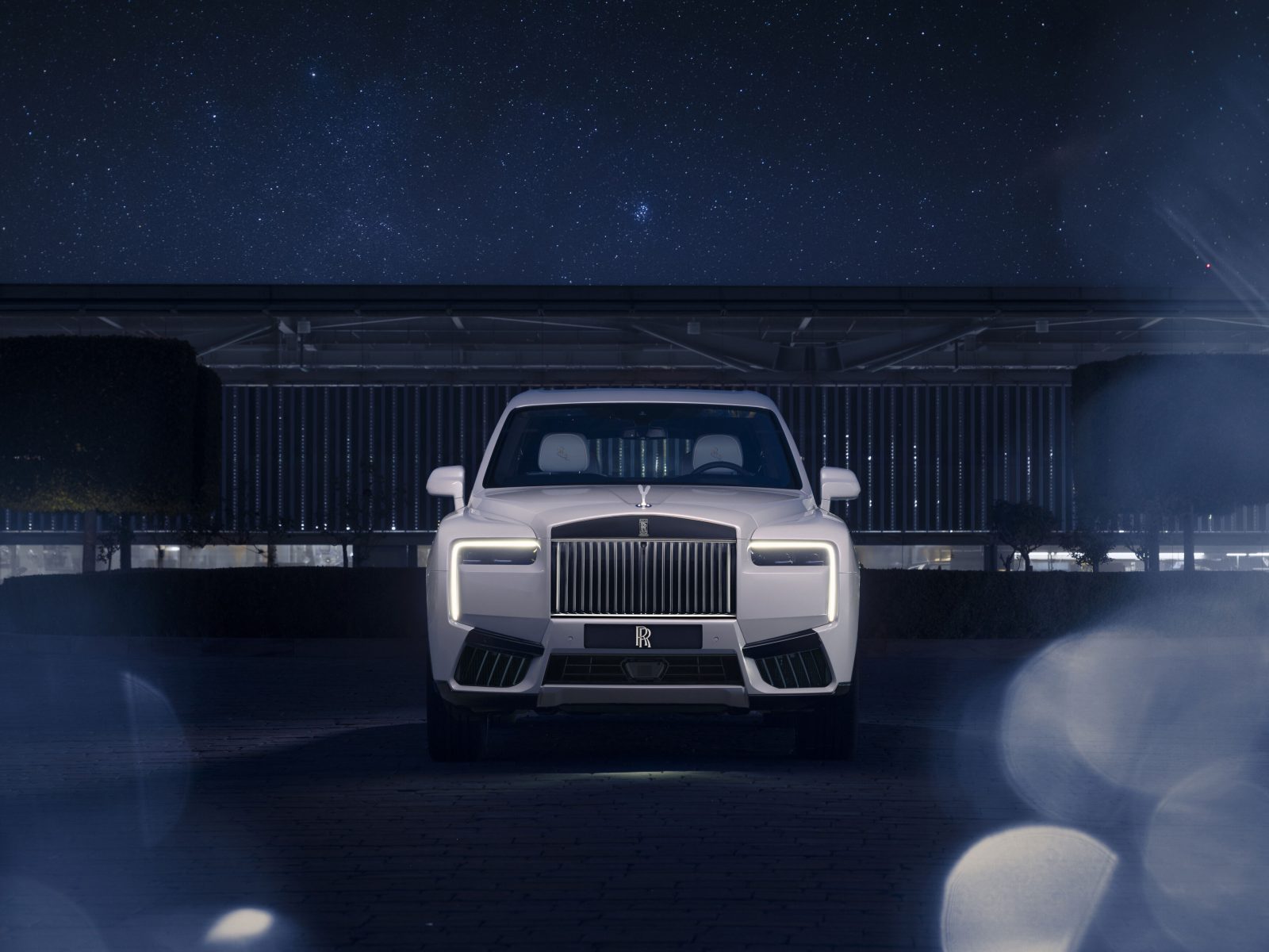 Rolls-Royce Cullinan Cosmos: Ουρανομήκης… εκζήτηση