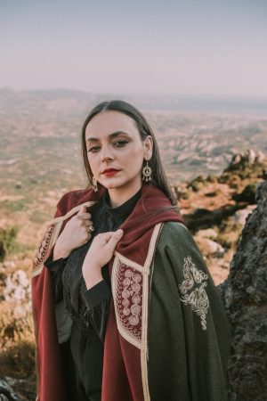 Η Κρητικιά που θέλει να πάει το ριζίτικο στα Grammy