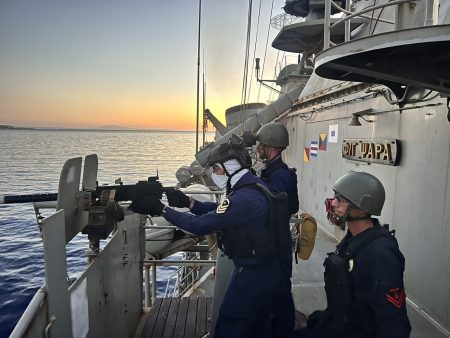 Ενοπλες δυνάμεις: Στρατιωτική άσκηση στο Αιγαίο – Ανακατάληψη βραχονησίδας (βίντεο)