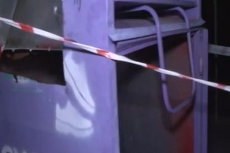 Γλυφάδα: Άνδρας βρέθηκε νεκρός σε κάδο ανακύκλωσης ρούχων