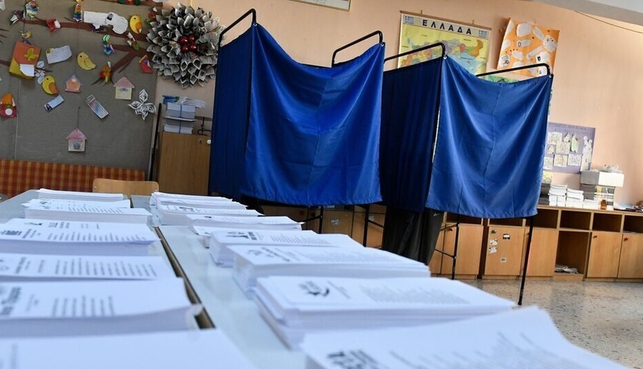 Δημοσκόπηση MRB: Δυσαρέσκεια για ΕΛΤΑ και ΟΠΕΚΕΠΕ – «Αγκάθι» η ακρίβεια