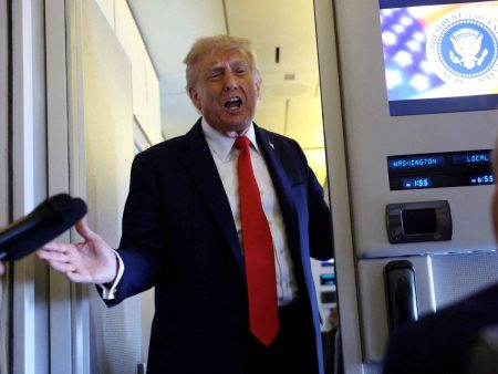 Ντόναλντ Τραμπ: Απειλεί τη Βενεζουέλα με «ανυπολόγιστες» συνέπειες αν αρνηθεί να πάρει πίσω τους κρατούμενους