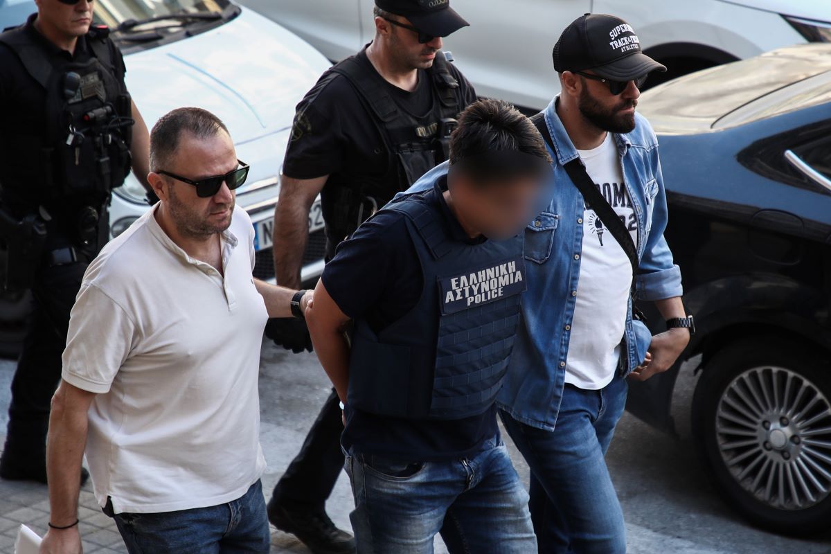 Αδελφοκτονία στη Θεσσαλονίκη: Τι αποκάλυψε ο πατέρας του δολοφόνου – Την Τετάρτη η απολογία