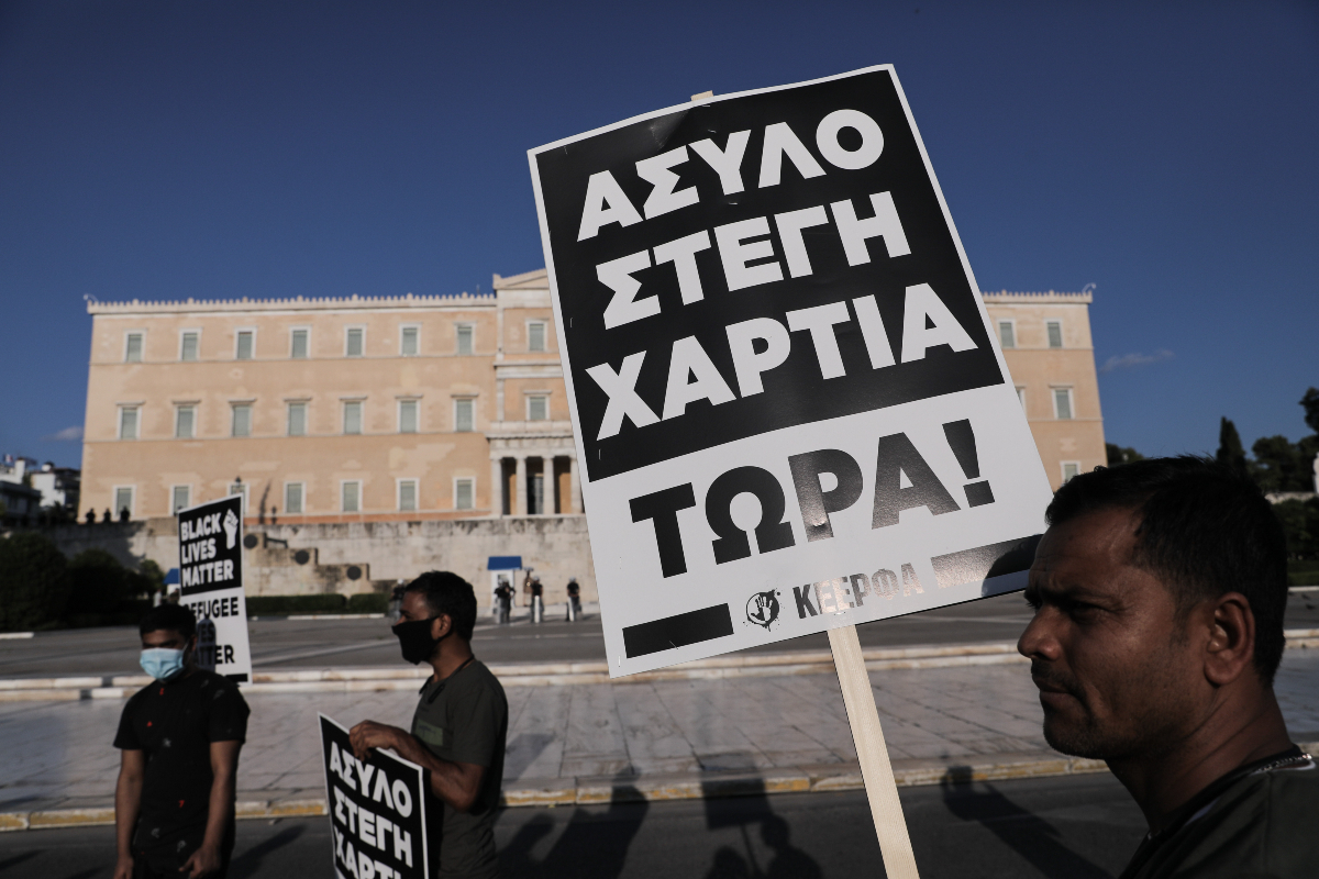 Οι αόρατοι διακινητές και η ορατή διακίνηση