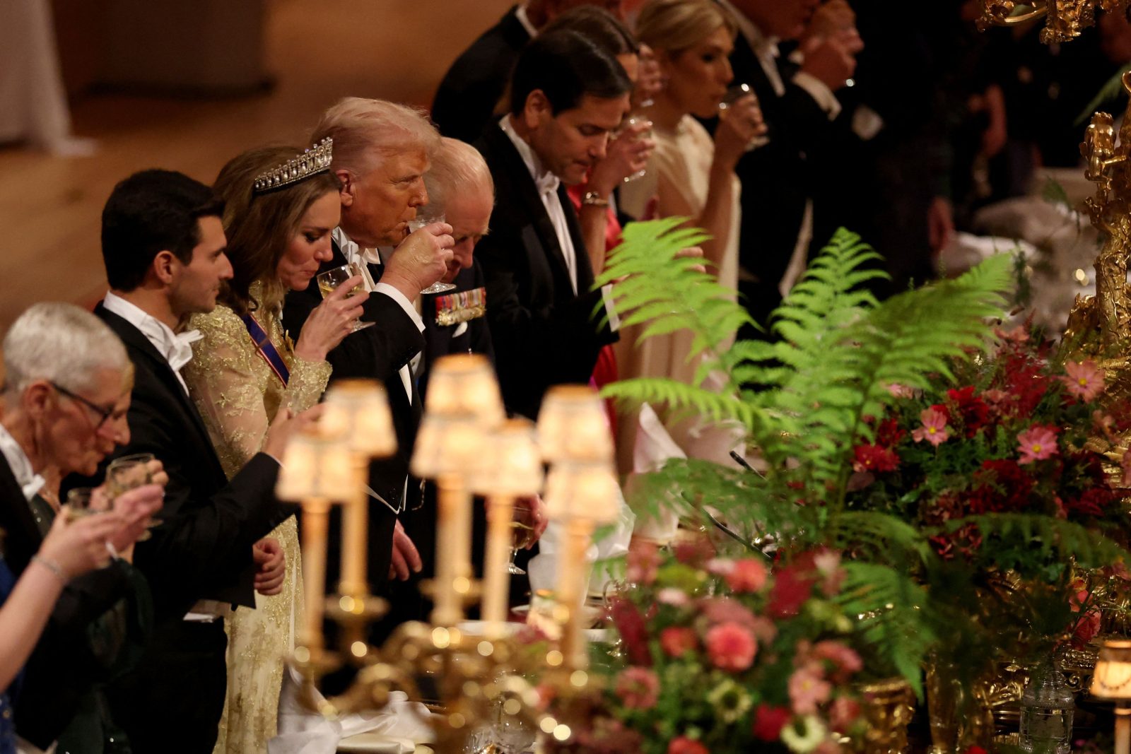 Μεγαλεία και γενοκτονία