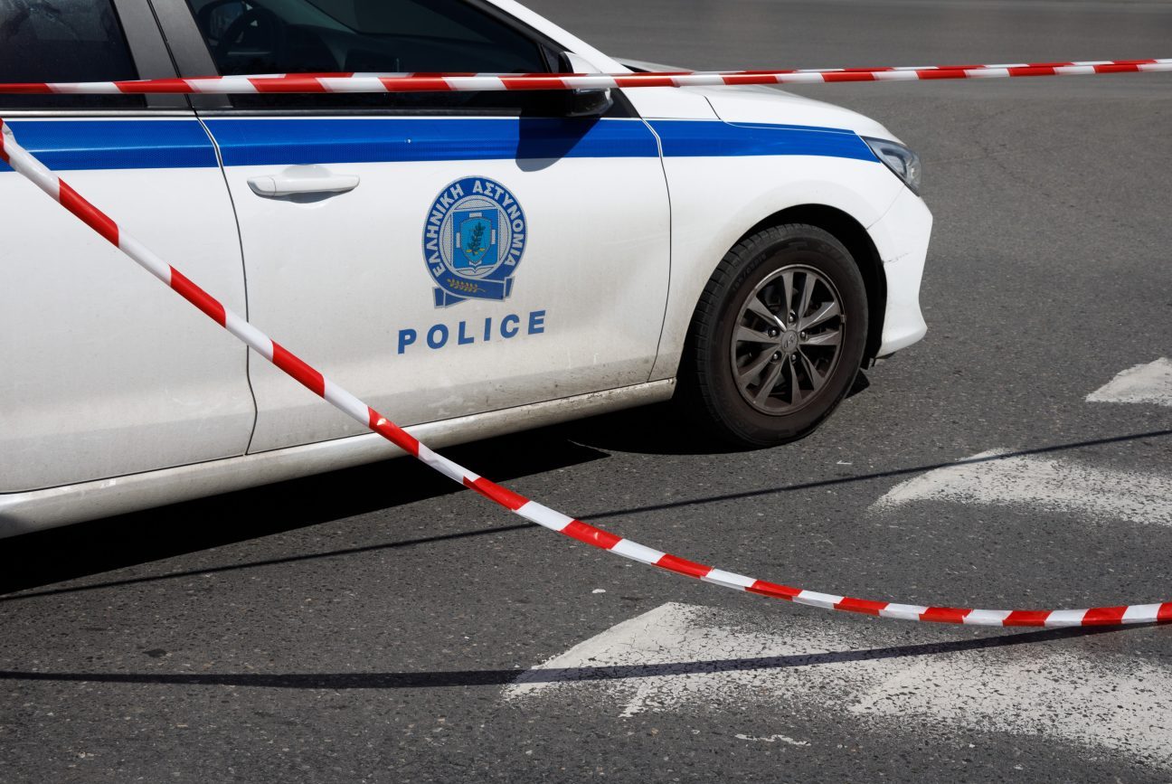 Αδελφοκτονία στη Θεσσαλονίκη: Τι λένε φίλοι και συγγενείς της 59χρονης για τον δολοφόνο