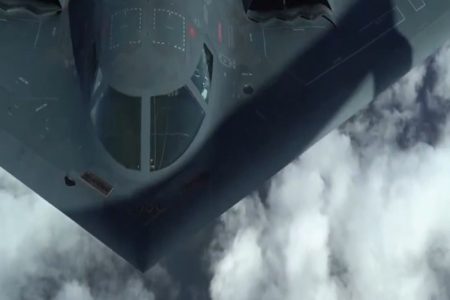 ΗΠΑ: Βίντεο δείχνει πώς χτύπησαν τις πυρηνικές εγκαταστάσεις του Ιράν