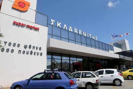 Γιατί πήγε στο Μαξίμου ο ισχυρός άντρας του «Σκλαβενίτη» – Τι συζήτησε με τον πρωθυπουργό