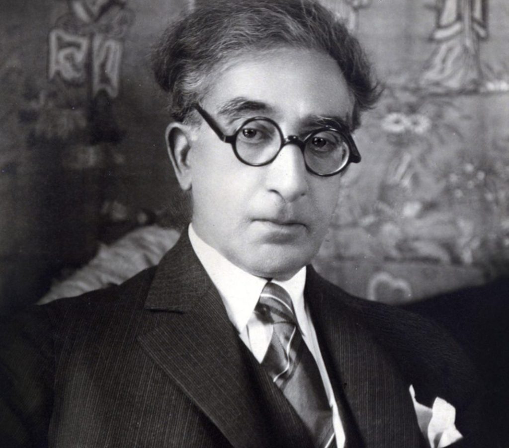 Σκέψεις γύρω από τη συγγραφή μιας νέας βιογραφίας