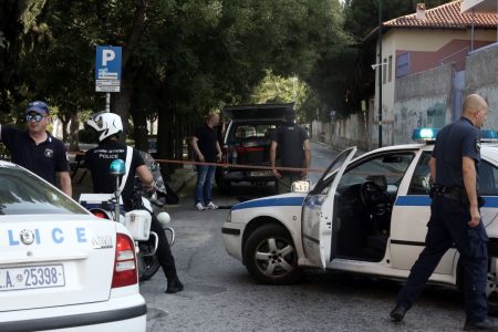 Εμπρηστική επίθεση σε καφετέρια στην Καλλιθέα