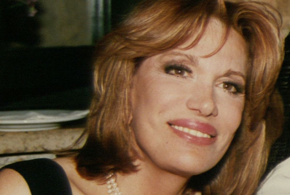 Μαίρη Χρονοπούλου: «Κάποιος δήλωσε φίλος της και πήρε παράνομα την τέφρα»