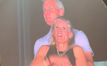 Από το σκάνδαλο της «kiss cam» στο πικνίκ της επανασύνδεσης: Ο Άντι Μπάιρον ξανά με τη σύζυγό του