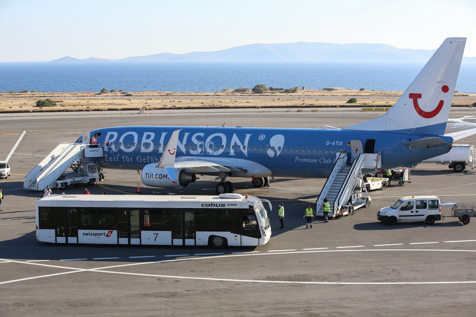 Ηράκλειο: Αναγκαστική προσγείωση στο «Νίκος Καζαντάκης»