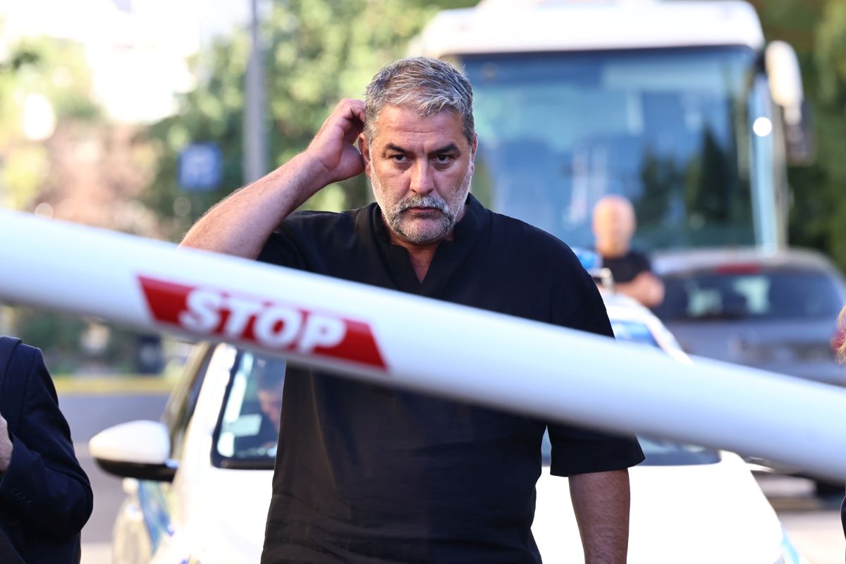 Βασίλης Μπισμπίκης: Ζήτησε συγγνώμη με γλυκά