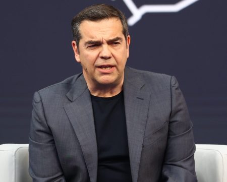 Βάστα Τσίπρα!