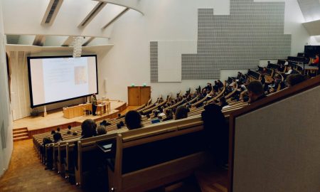 Το Πανεπιστήμιο το 2030: Ποιες είναι οι τάσεις στην ανώτατη εκπαίδευση