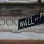 Wall Street: Ιστορικό υψηλό για τον Dow, χαμηλότερα ο Nasdaq