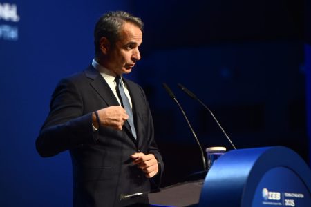 Μητσοτάκης στον ΣΕΒ: «Δεν υπάρχει οικονομική προοπτική χωρίς πολιτική σταθερότητα»