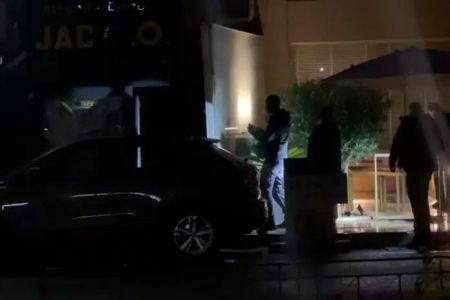 Ιλίσια: Έκρηξη σε γνωστό νυχτερινό μαγαζί στη Μιχαλακοπούλου