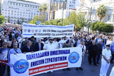 Μιχάλης Κατρίνης: «Να μπει τέλος στην απαξίωση των στρατιωτικών από τον κ. Δένδια»