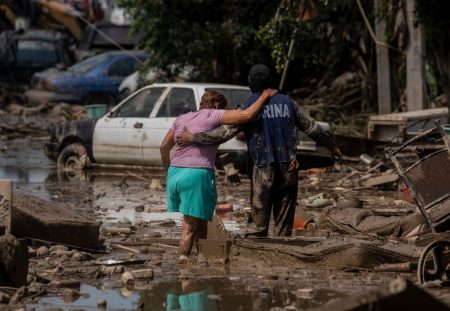Μεξικό: Τουλάχιστον 64 νεκροί μετά τις καταρρακτώδεις βροχές – Δεκάδες αγνοούμενοι