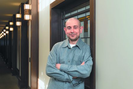 Αρτι Παπαγεωργίου: «Γιατί ο κόσμος του Τόλκιν δεν θα σβήσει ποτέ»