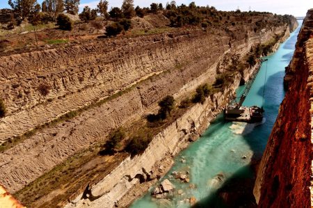 Κλείνει ξανά η Διώρυγα της Κορίνθου – Άγνωστο πότε θα ανοίξει ξανά