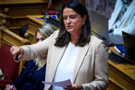 Κεραμέως: «Καμία περικοπή στις συντάξεις χηρείας»