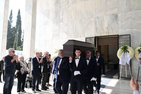 Τελευταίο αντίο στην Άννα Κυριακού