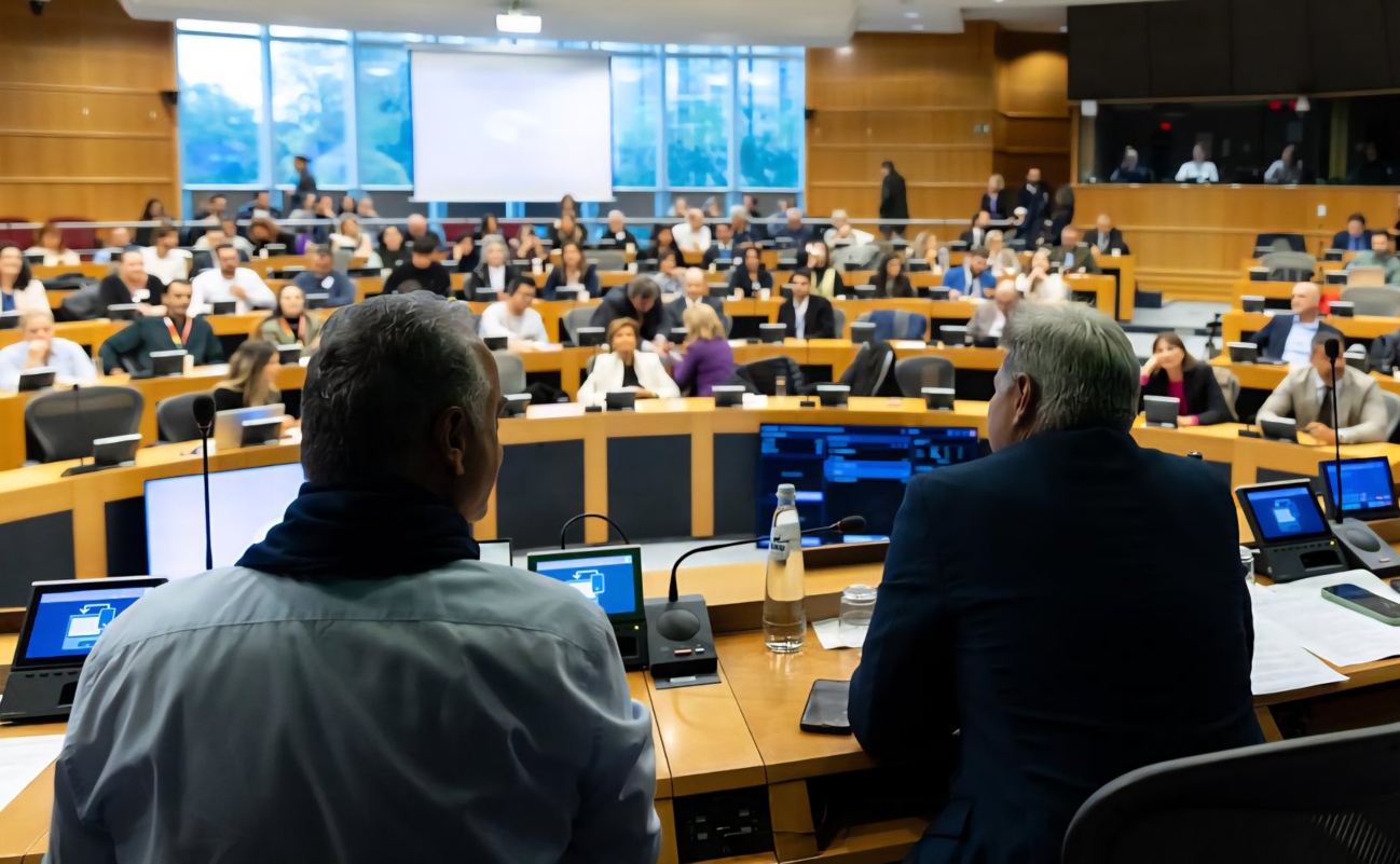 Τεχνητή Νοημοσύνη: Ο ρόλος της ΕΕ, η δημοκρατία και η «δαιμονοποίηση»