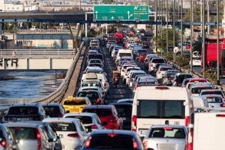 Κόλαση στον Κηφισό με μποτιλιάρισμα 17χλμ