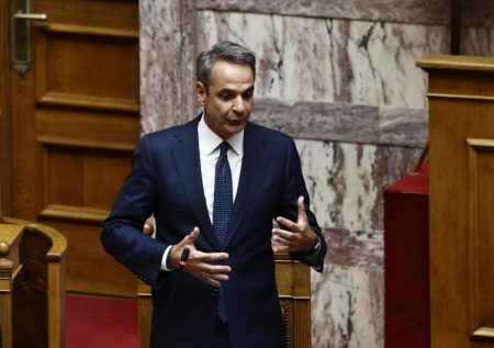 Μητσοτάκης: «Ήταν ρεντίκολο η χώρα στο εξωτερικό» – Το καρφί για Τσίπρα