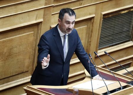 Αλέξης Χαρίτσης στον Κ. Μητσοτάκη: «Έχετε κάνει τους θεσμούς κουρελόχαρτο»