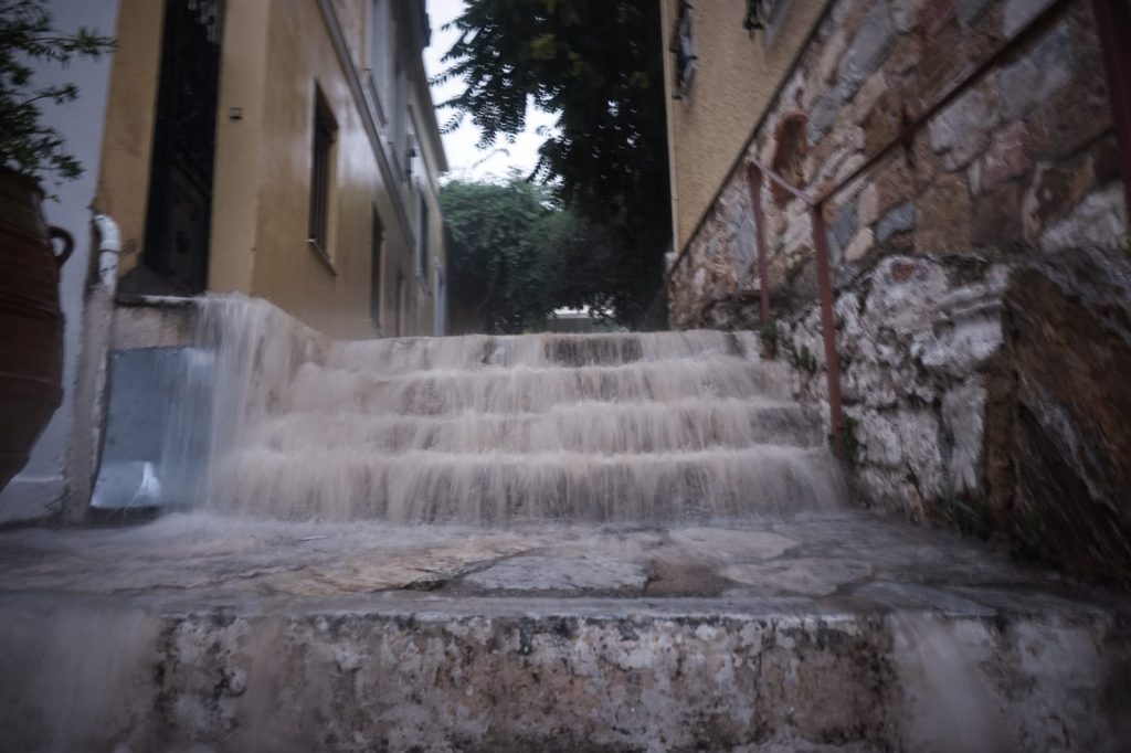Πλημμύρες: Οι «πληγές» της Αθήνας – Οι 7 επικίνδυνες περιοχές