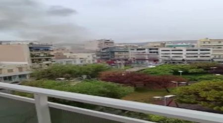 Πέτρου Ράλλη: Διακοπή κυκλοφορίας λόγω πυρκαγιάς