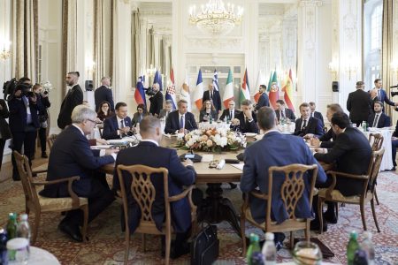 Στη MED-9 ο Κυριάκος Μητσοτάκης για 5X5, Μέση Ανατολή