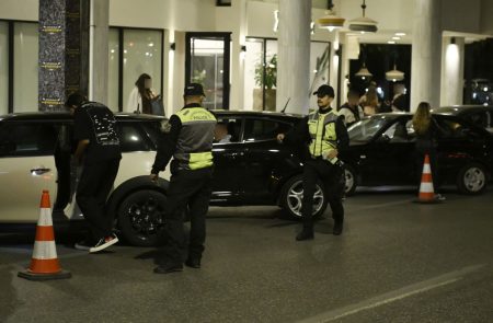 Πώς τα γκρουπ στα social έστηναν «μπλόκο» στην ΕΛ.ΑΣ