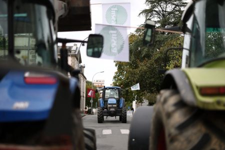 Νέοι αγρότες: Τι ζητούν από την ΕΕ – Στόχος να ανακοπεί η «αιμορραγία»